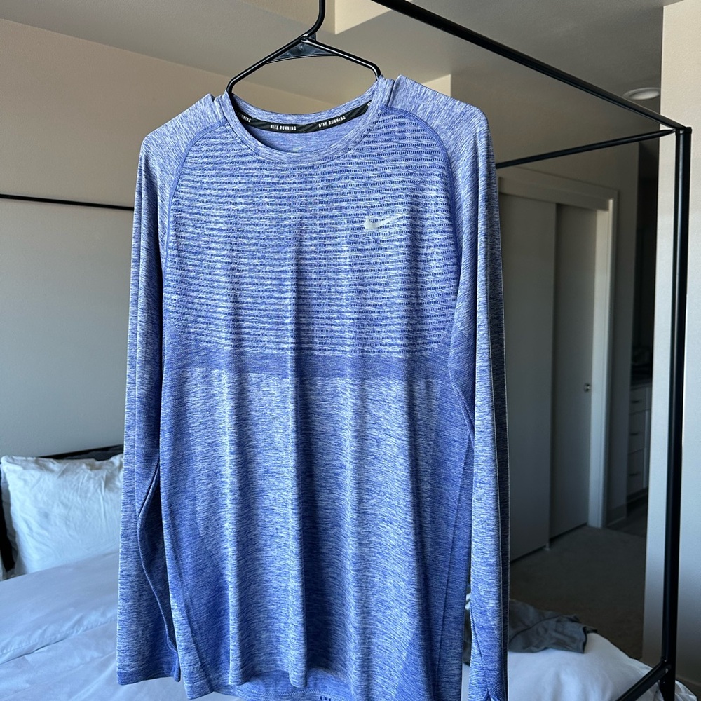 Men’s Nike tech knit running shirt